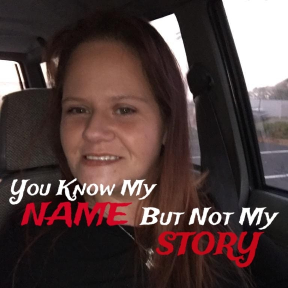 Meet your Posher, Kelli